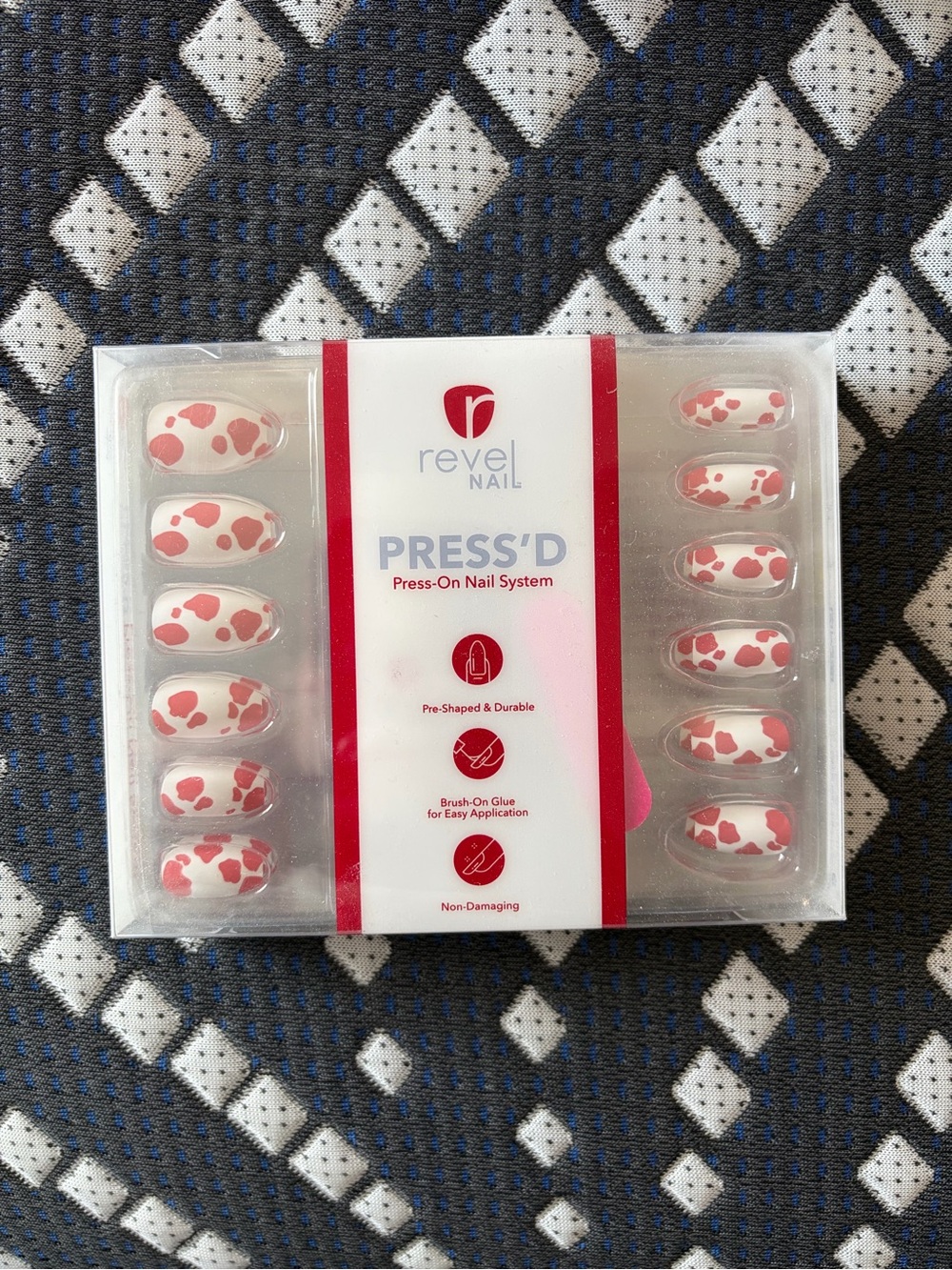 Reveal Nail Press'D Press-On Nails - Strawberry Milk